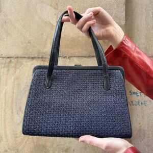 Borsa in pelle e rafia blu anni 70